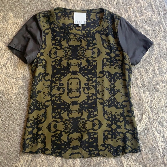 Addison Silk Short Sleeve Top in Olive Green Print - Picture 1 of 6